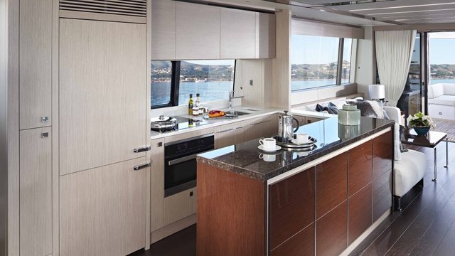 This Sunseeker 76 Yacht Is an Overachiever