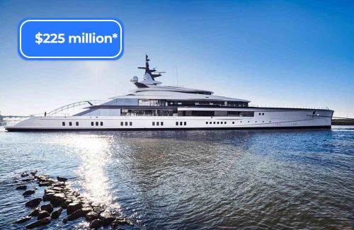 Article-Image-Yachts-Jerry-Jones-1